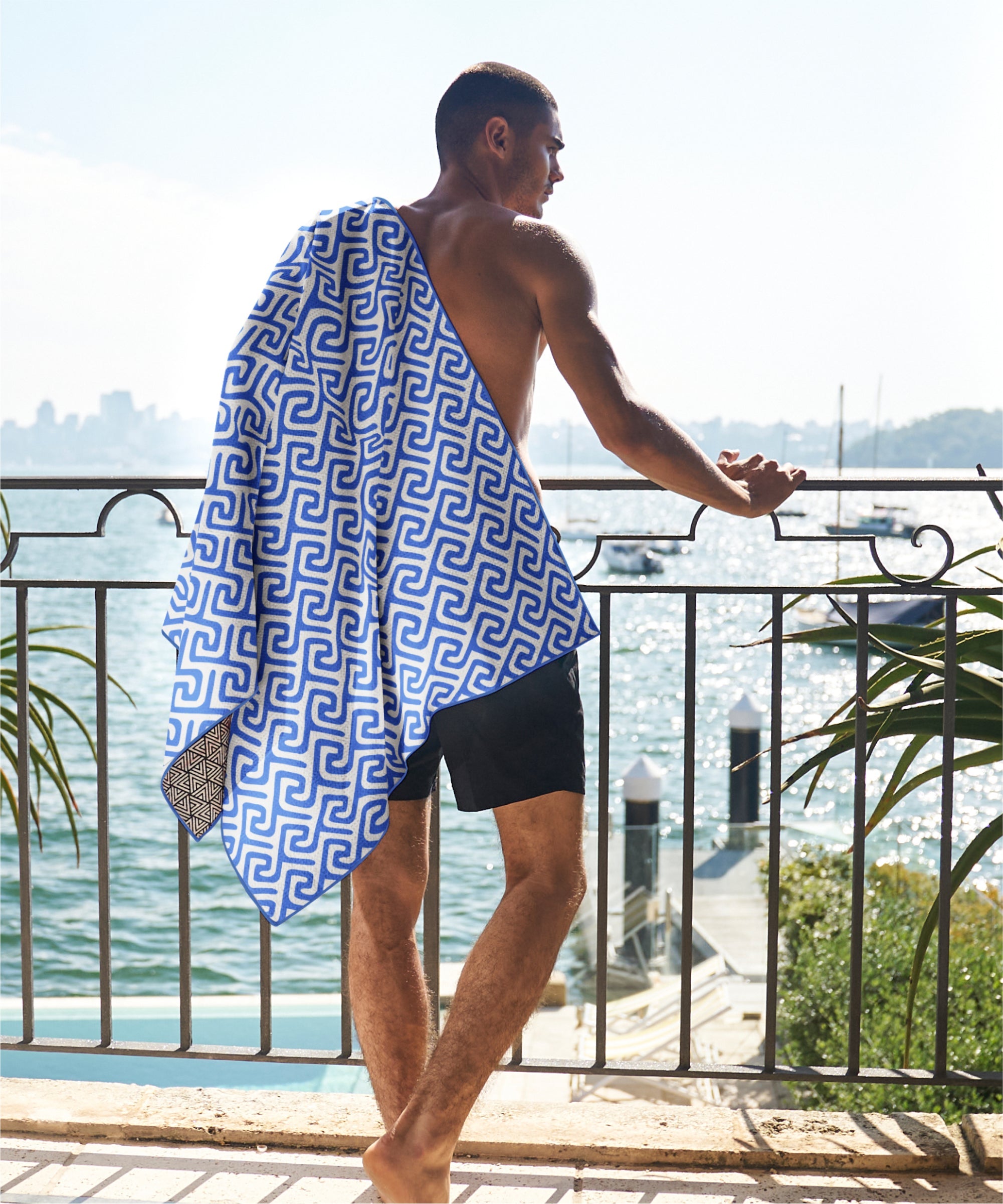 Beach Towel Sand Free | High Tide | Tesalate